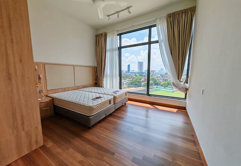 Mayfair Residences @ Pavilion Embassy