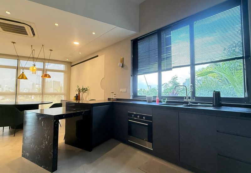 Bukit Pantai (Pantai Hill)