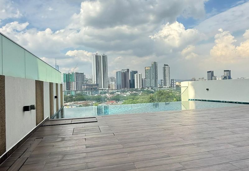 Bukit Pantai (Pantai Hill)