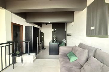 Bukit Pantai (Pantai Hill)