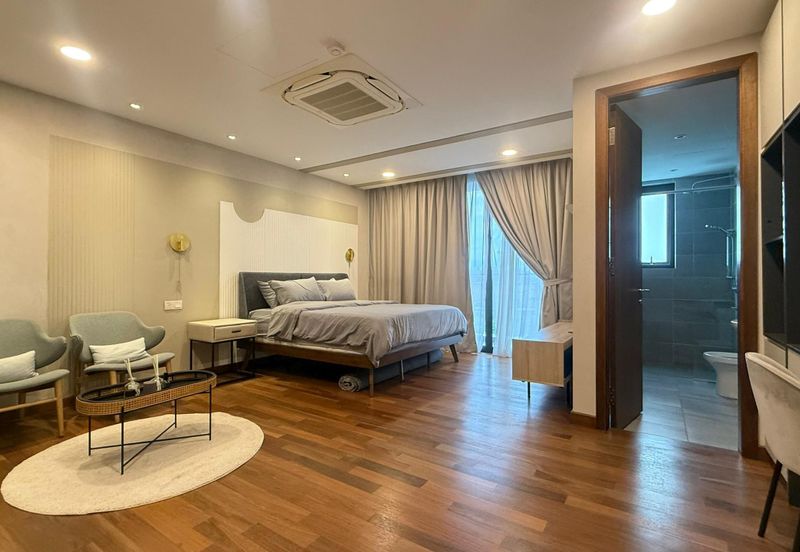 Bukit Pantai (Pantai Hill)