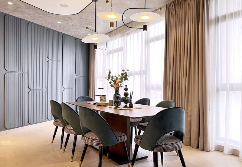 Bukit Pantai (Pantai Hill)