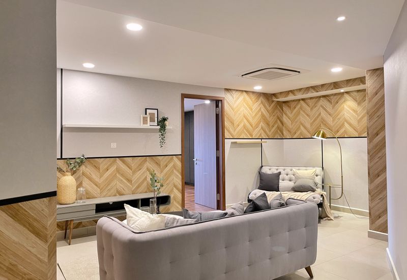 Bukit Pantai (Pantai Hill)