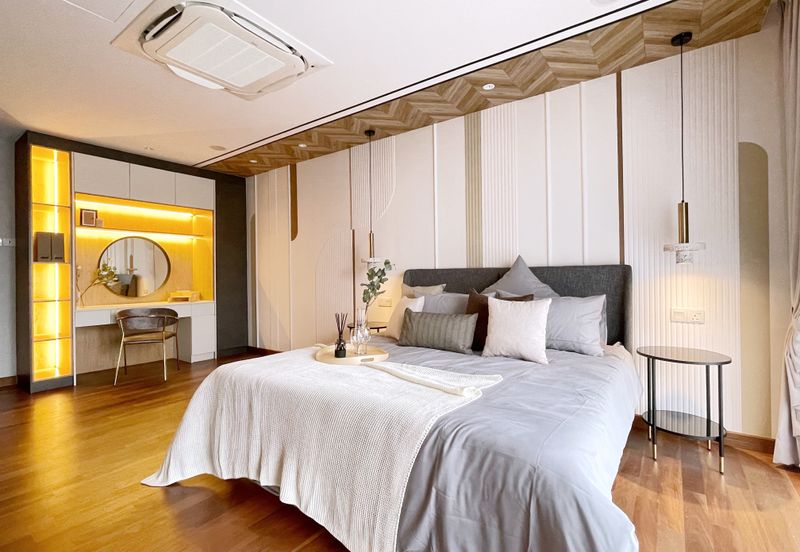 Bukit Pantai (Pantai Hill)