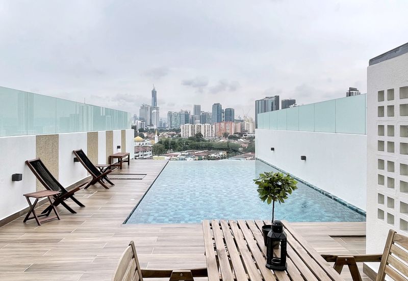 Bukit Pantai (Pantai Hill)