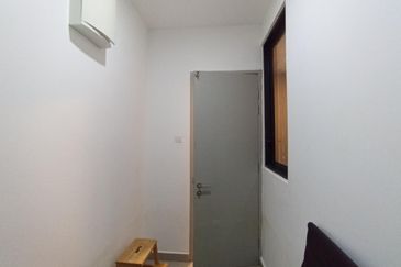 KL Gateway Premium Residence