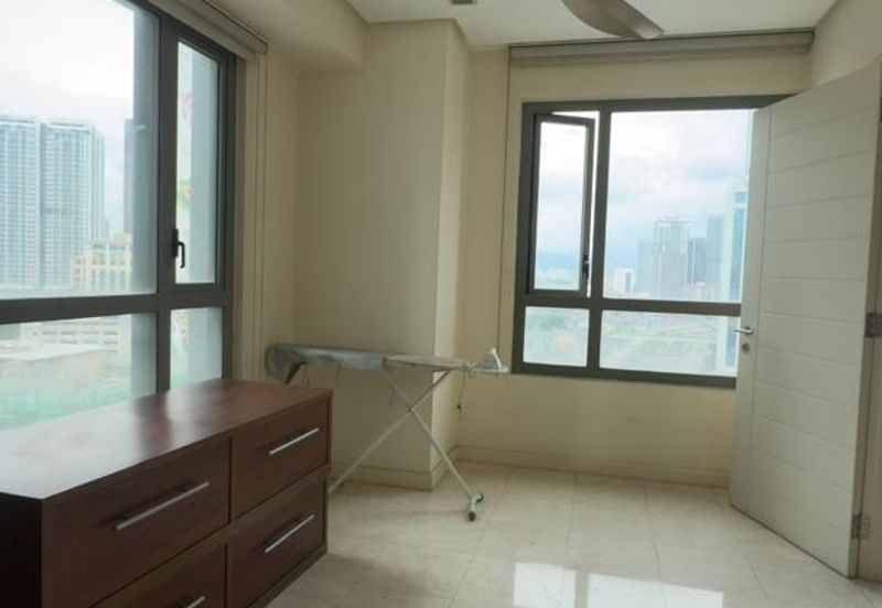 The CapSquare Residences