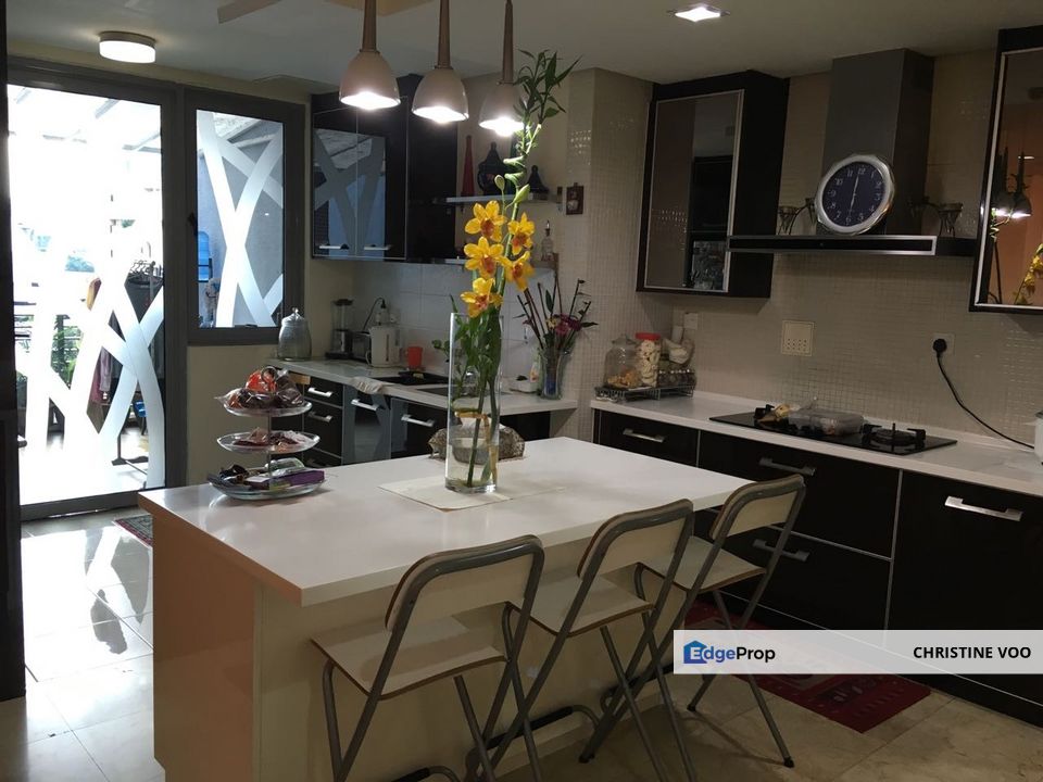 The Capsquare Residences 3 bedrooms for Sale, Kuala Lumpur, KL City