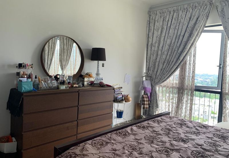 16 Quartz Melawati Condominium