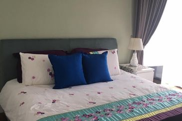 16 Quartz Melawati Condominium