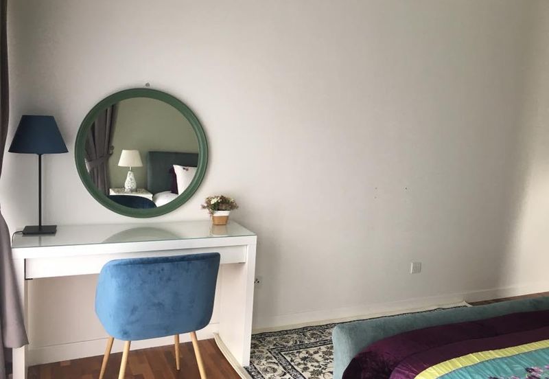 16 Quartz Melawati Condominium