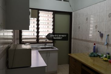 Subang Perdana Goodyear Court 10