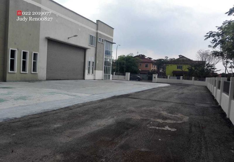 SEMI-DETACHED FACTORY @ SEK 23 SHAH ALAM INDUSTRIAL HUD