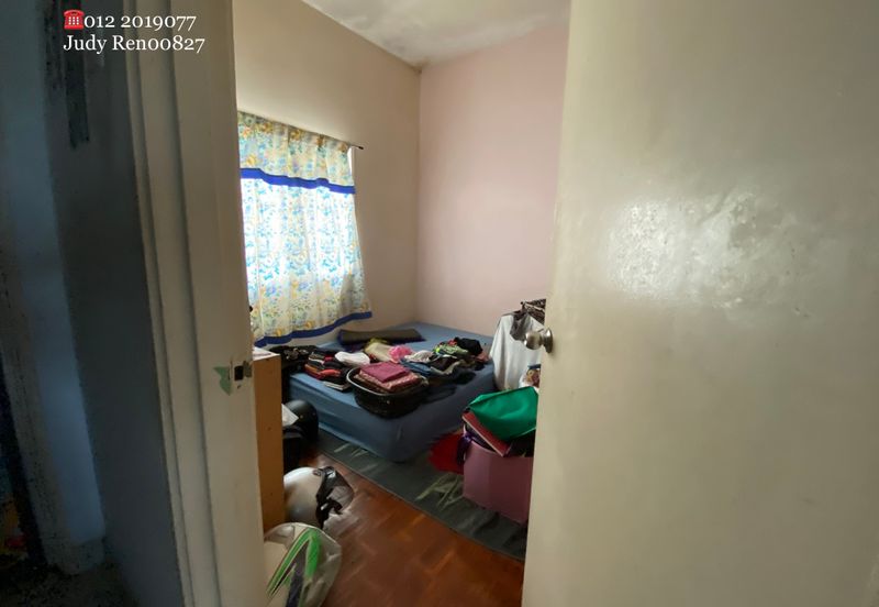 Taman Megah Cheras Apartment