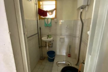 Subang Perdana Goodyear Court 5