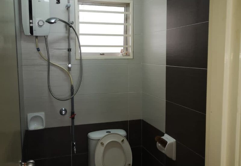 Tiara Hatamas Apartment