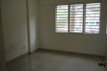 Tiara Hatamas Apartment