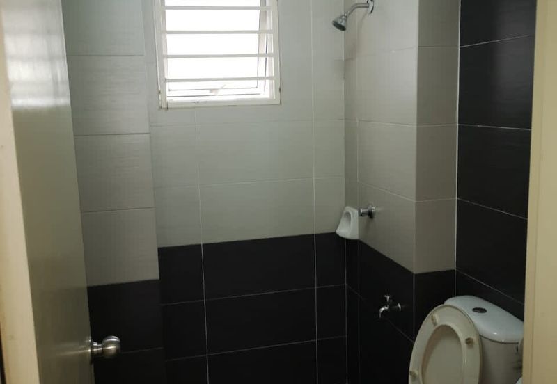 Tiara Hatamas Apartment