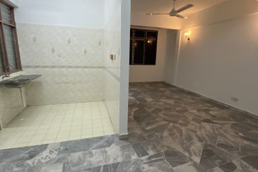 Subang Perdana Goodyear Court 10