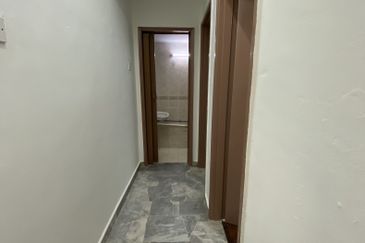 Subang Perdana Goodyear Court 10