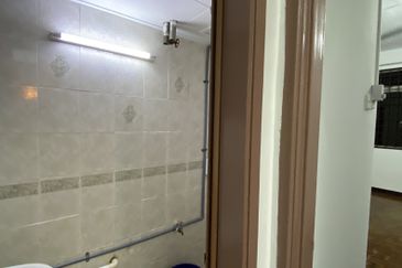 Subang Perdana Goodyear Court 10