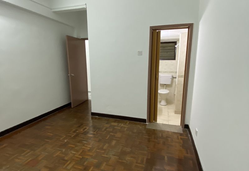 Subang Perdana Goodyear Court 10