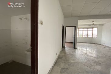 Subang Perdana Goodyear Court 6