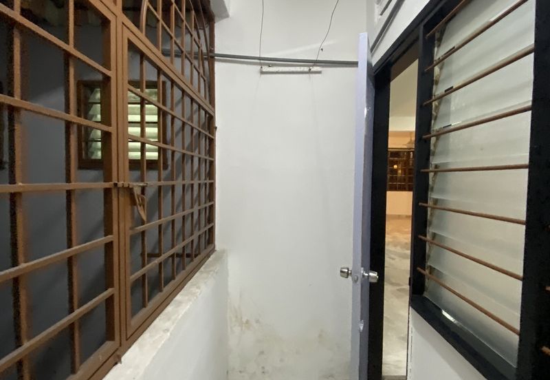 Subang Perdana Goodyear Court 6