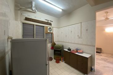 Subang Perdana Goodyear Court 10