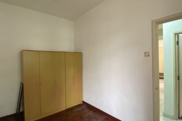 Subang Perdana Goodyear Court 10