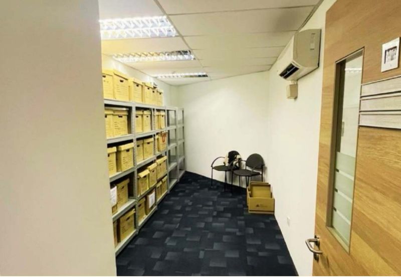 Taipan Business Centre, USJ 10