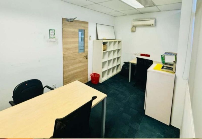 Taipan Business Centre, USJ 10