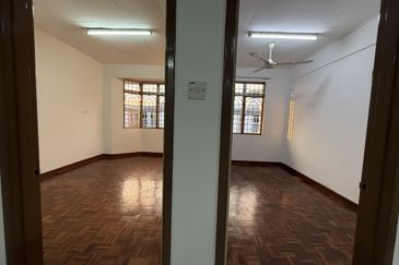 Subang Perdana Goodyear Court 10