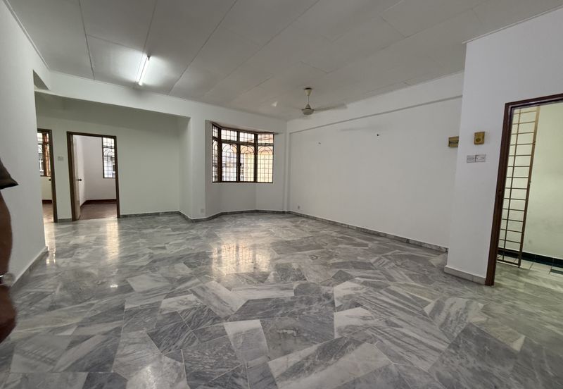 Subang Perdana Goodyear Court 10