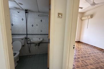 Subang Perdana Goodyear Court 10