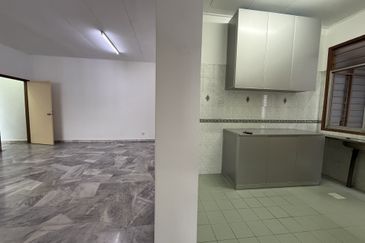 Subang Perdana Goodyear Court 10