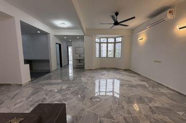 Subang Perdana Goodyear Court 10