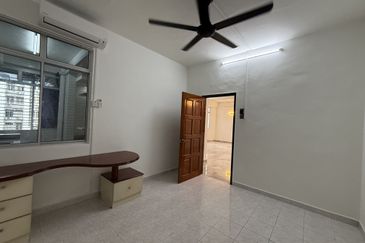 Subang Perdana Goodyear Court 10