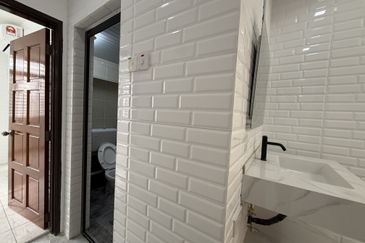 Subang Perdana Goodyear Court 10