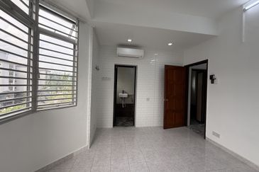 Subang Perdana Goodyear Court 10