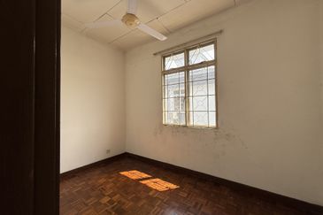 Subang Perdana Goodyear Court 10