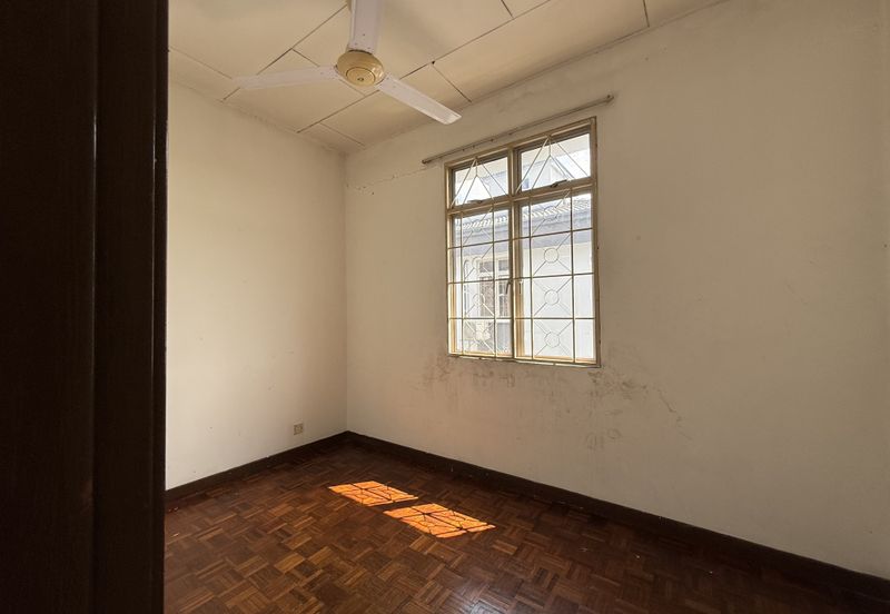 Subang Perdana Goodyear Court 10