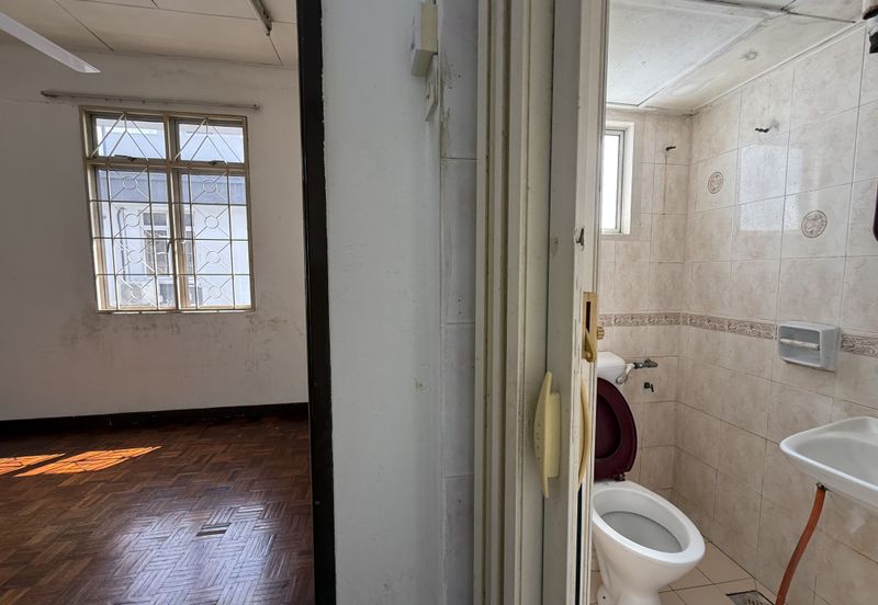 Subang Perdana Goodyear Court 10