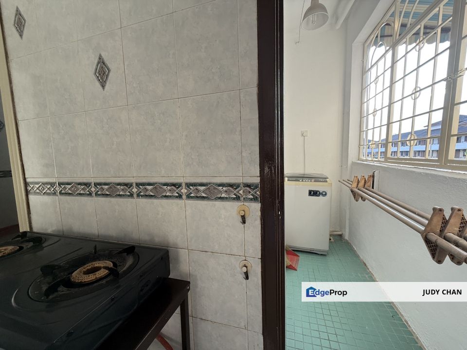 Goodyear Court 10 Usj15 SELLING CHEAP BU1000sf Rm340K!, Selangor, Subang Jaya