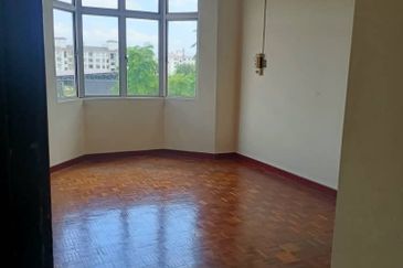 Subang Perdana Goodyear Court 8