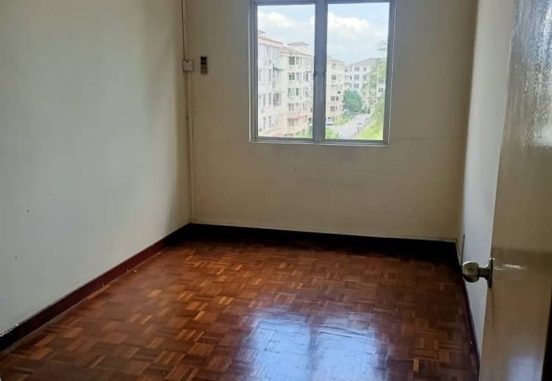 Subang Perdana Goodyear Court 8