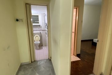 Subang Perdana Goodyear Court 10