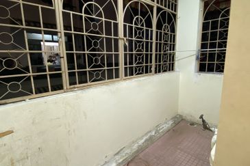 Subang Perdana Goodyear Court 10