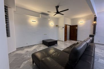 Subang Perdana Goodyear Court 10