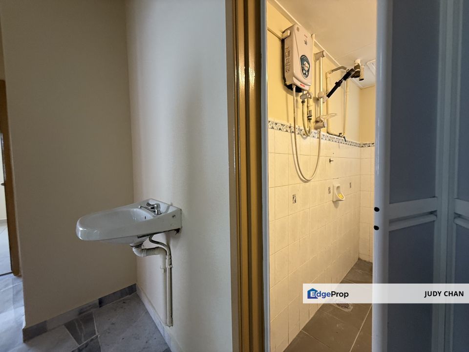 GOODYEAR COURT 9 SUBANG PERDANA@USJ14 Bu1000sf, Selangor, USJ